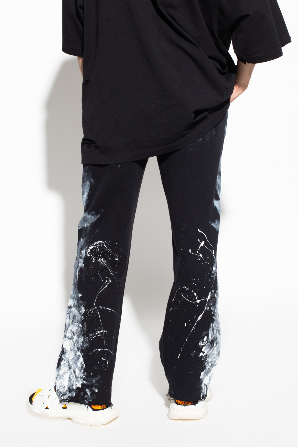 【BALENCIAGA】コットン フーディー ペイントスプラッター 0400018076417?wid=900